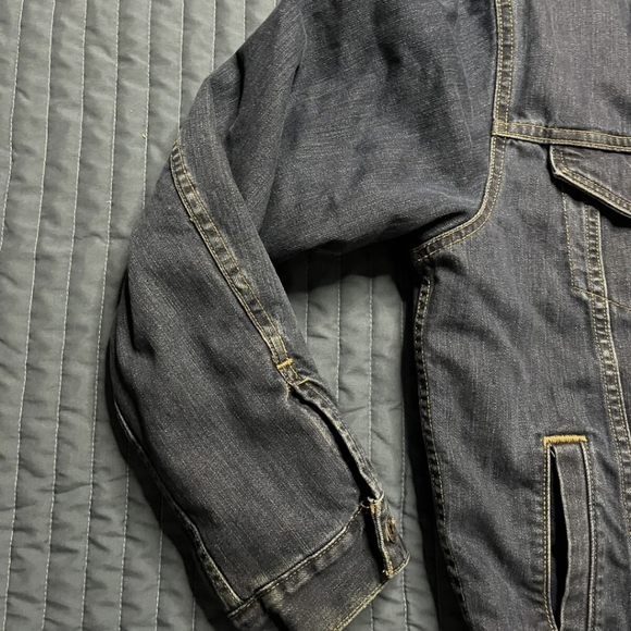 Carhartt men's large sherpa lined trucker jacket - Picture 3 of 16